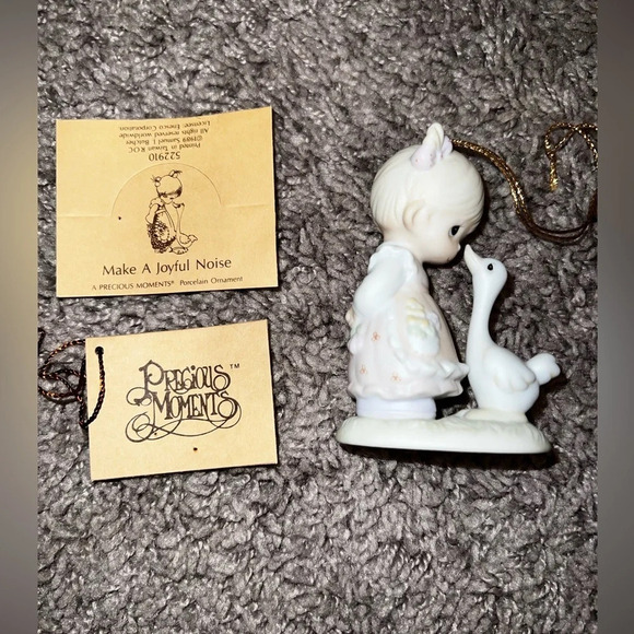 Precious Moments "Make A Joyful Noise" - Picture 2 of 4